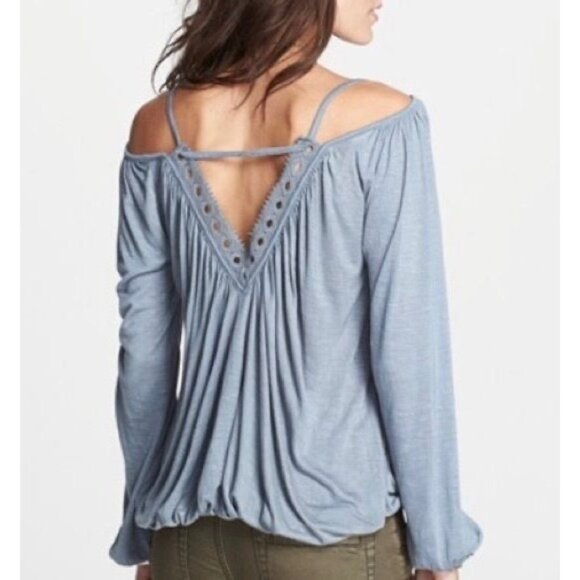 NWT Free People Crochet Trim On-Off Shoulder Long Sleeve Scoop Neck V-Back Top - Picture 8 of 16